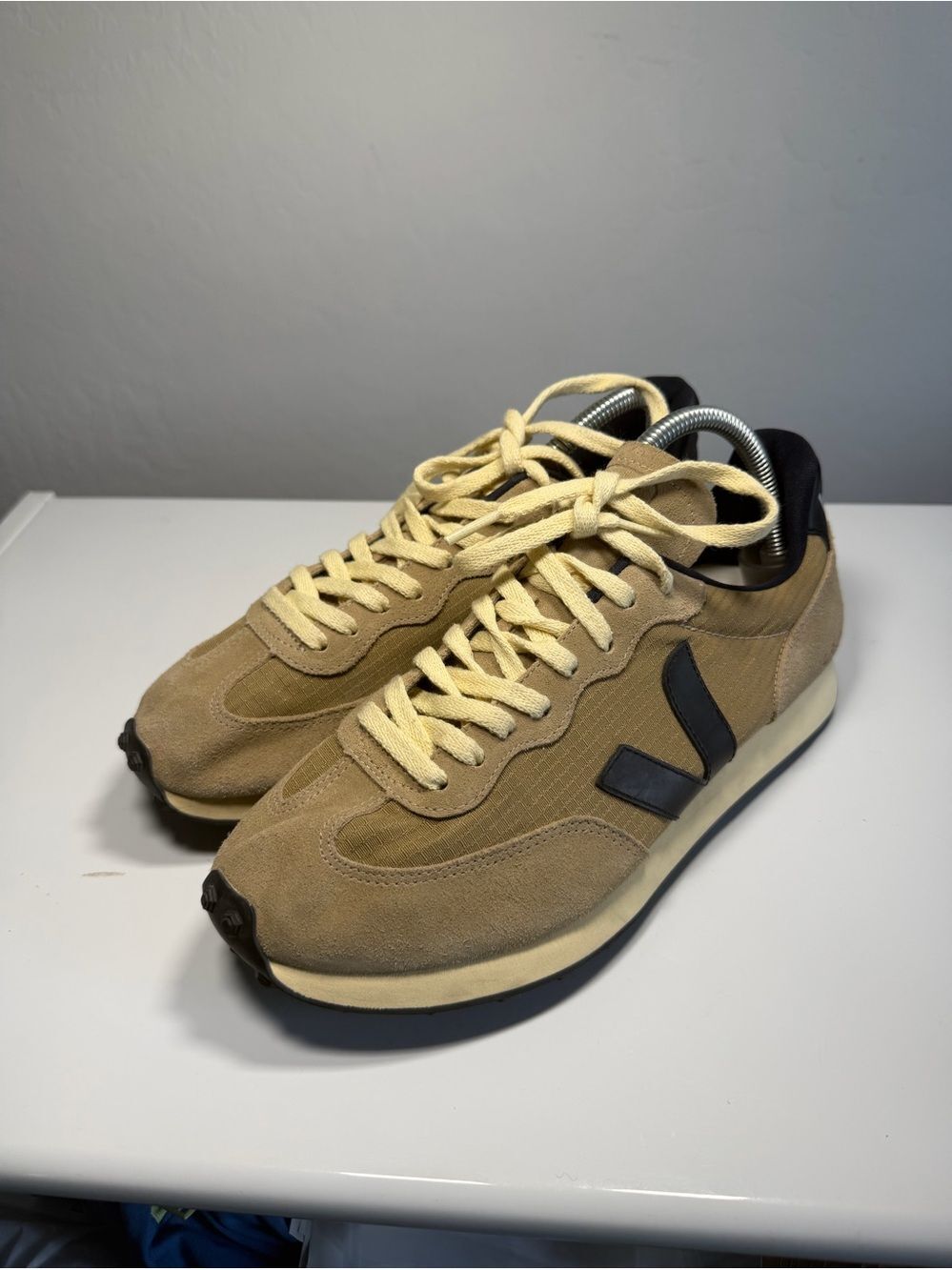 Veja Rio Branco Hexamesh / Suede Sneakers Beige Tan Black 8.5